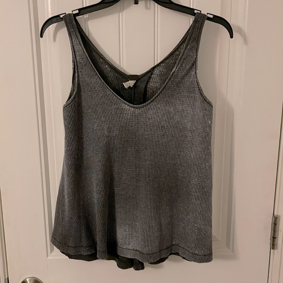 We The Free Kitten Thermal Knit Flare Tank Top women’s Sz‎ XS GRAY distressed - Picture 2 of 14